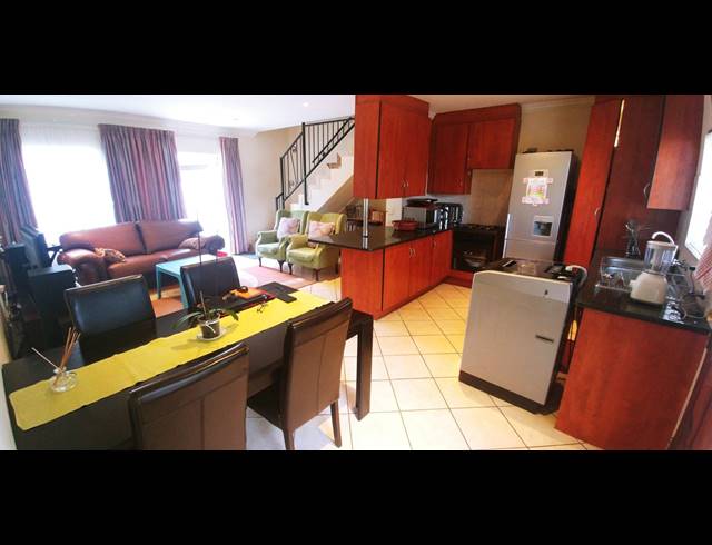 2 BEDROOM TOWNHOUSE SOLD IN ANNLIN
